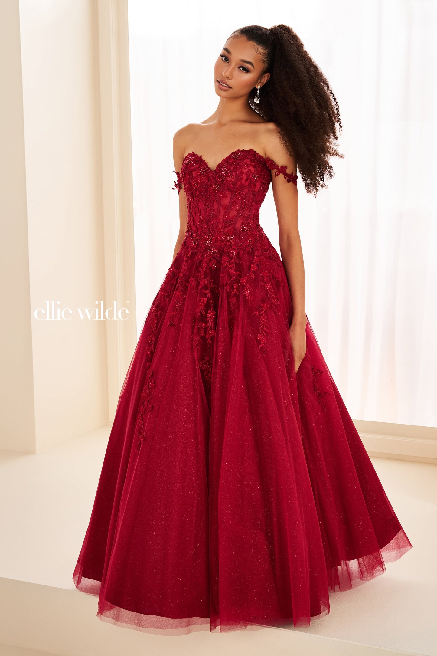 Ellie Wilde 37028