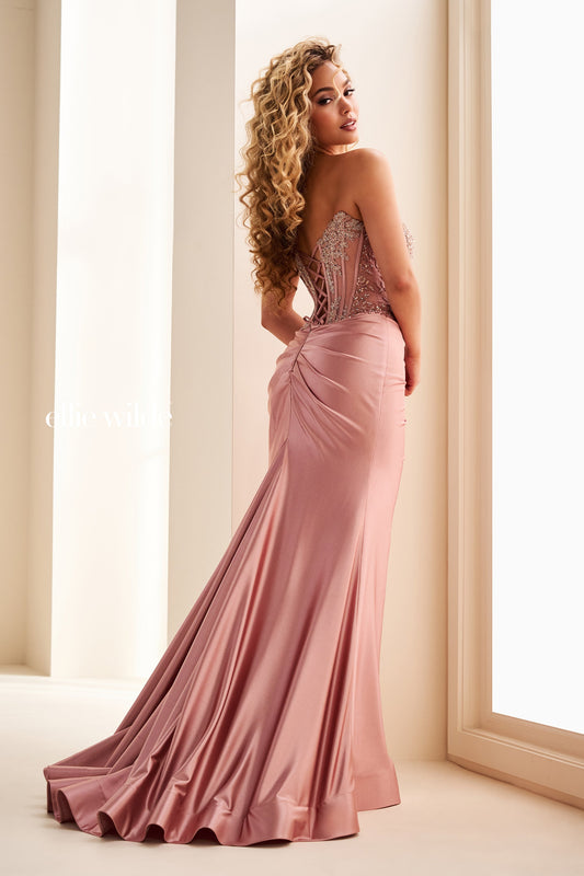 Ellie Wilde 37044