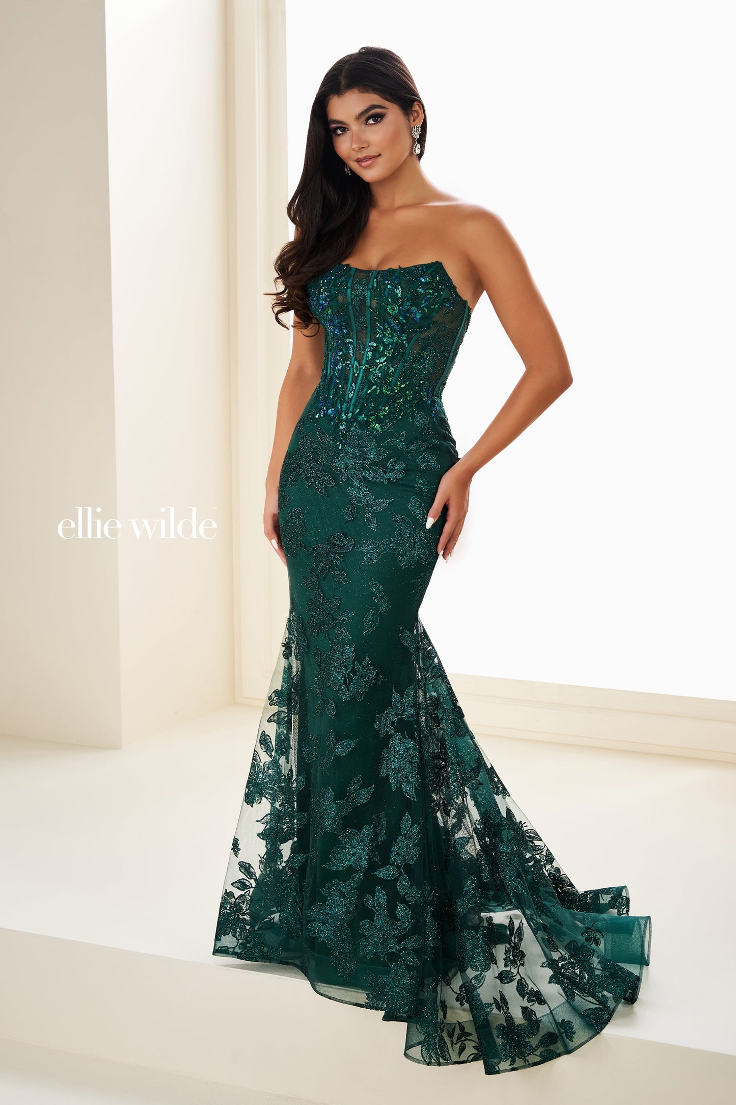 Ellie Wilde 37083