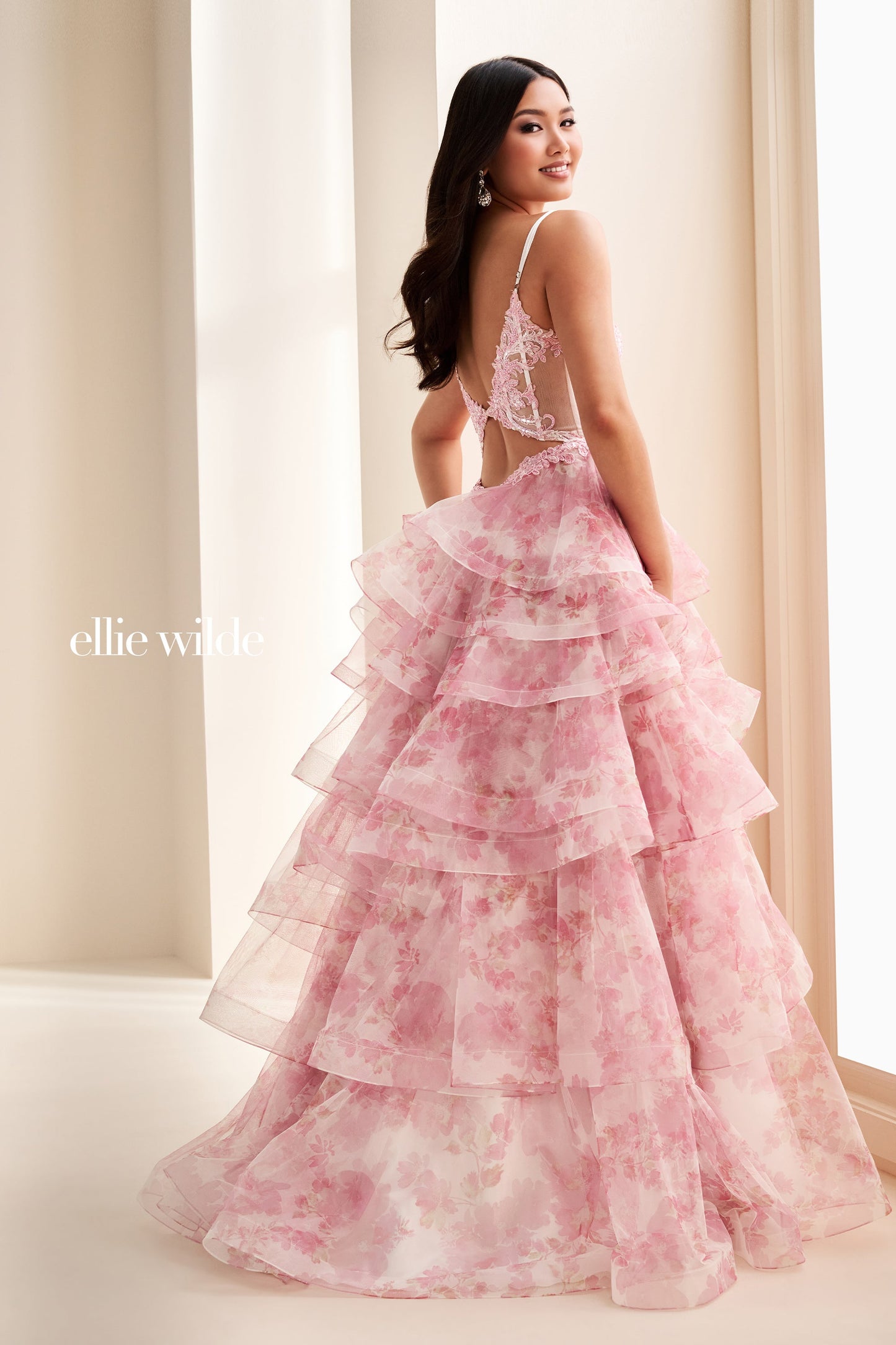 Ellie Wilde 37093