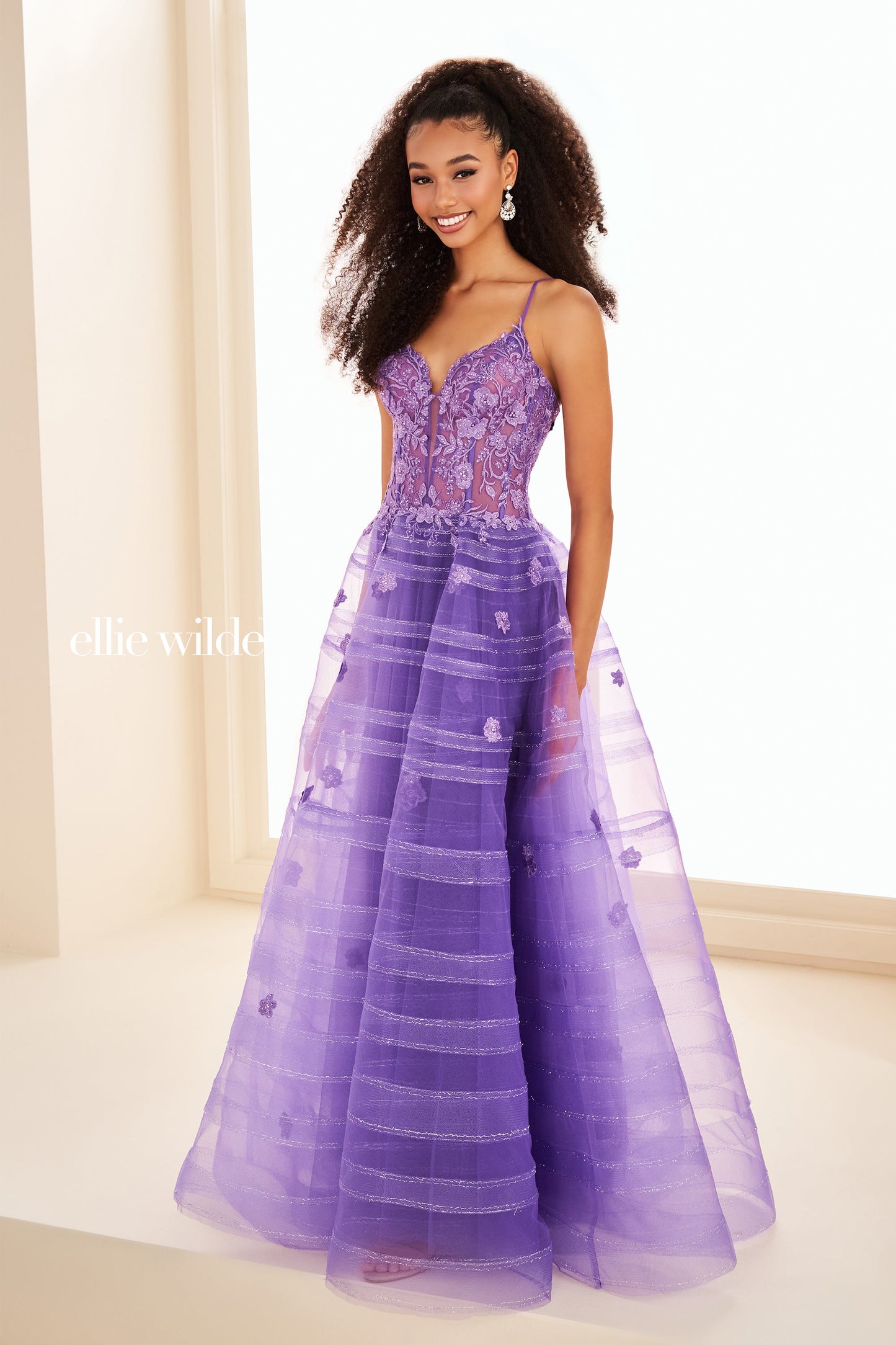 Ellie Wilde 37097