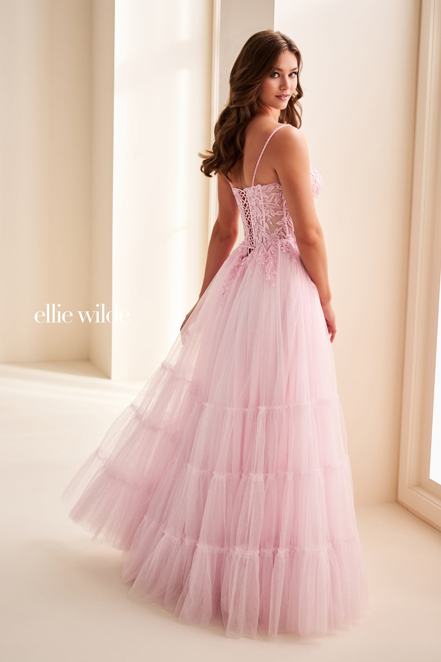 Ellie Wilde 37107