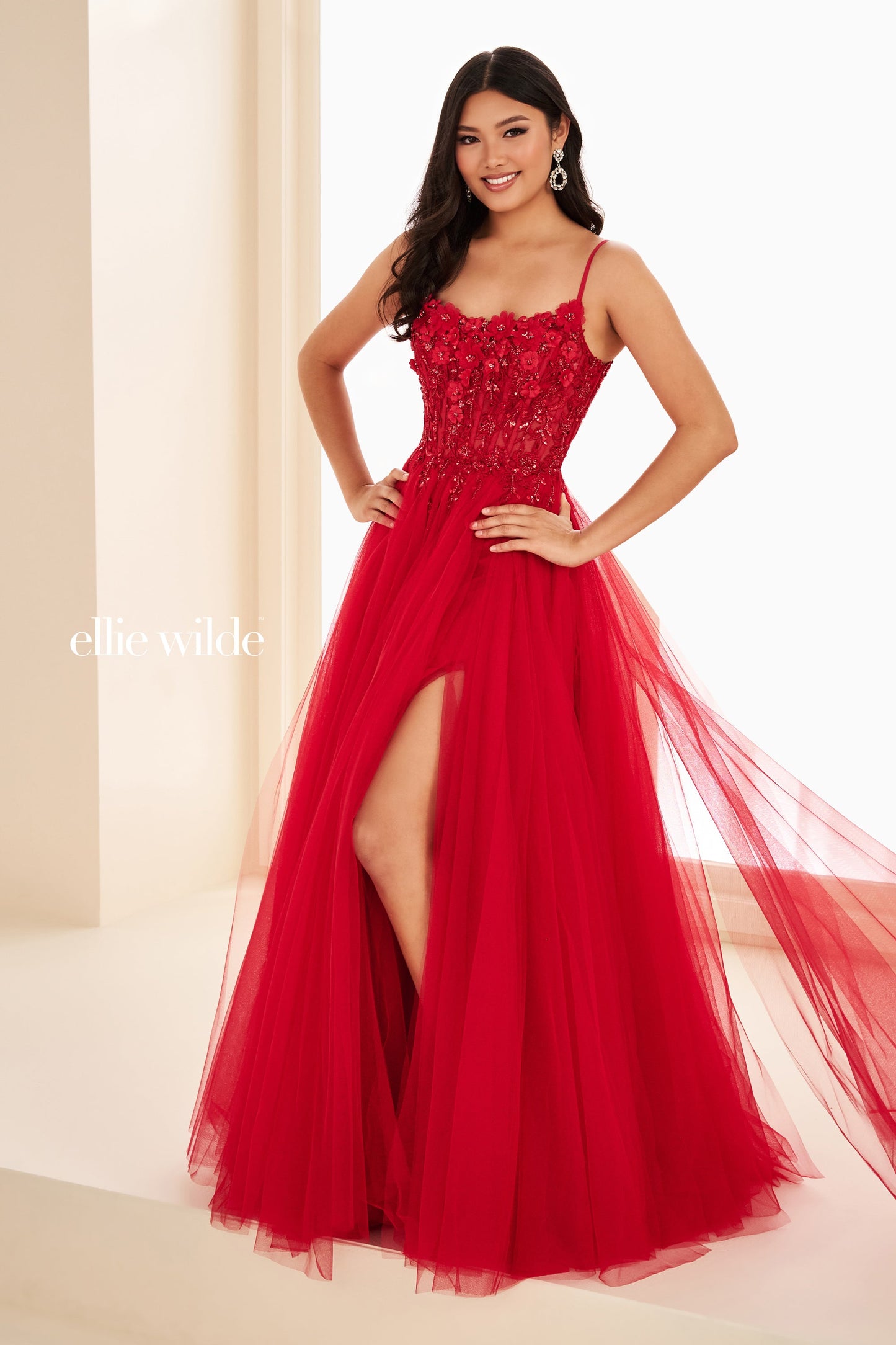Ellie Wilde 37112
