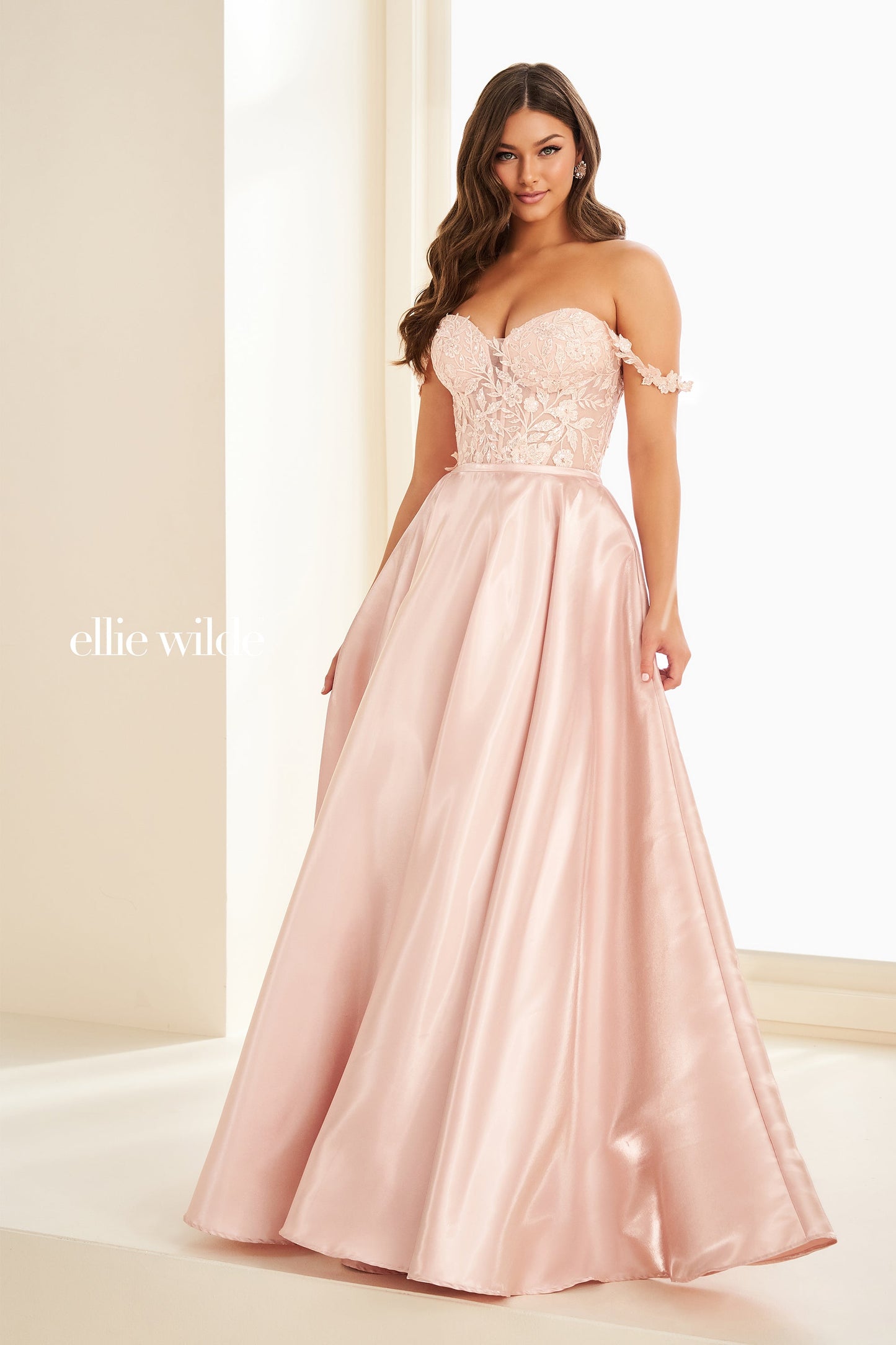 Ellie Wilde 37202