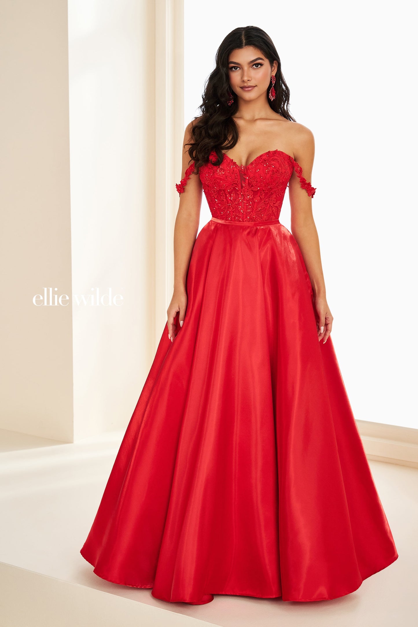 Ellie Wilde 37202