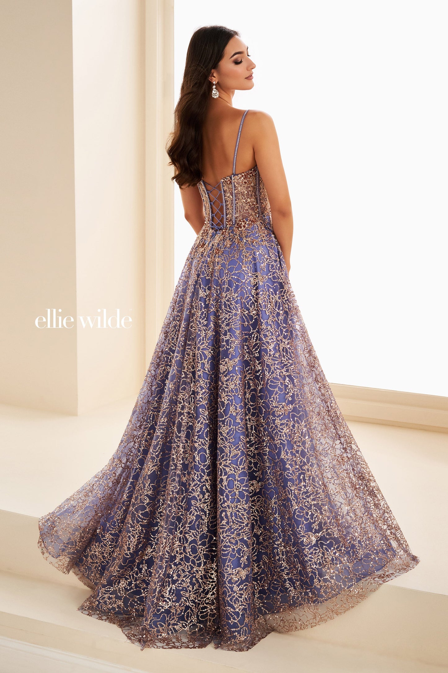 Ellie Wilde 37205